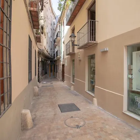 Apartment C91 - Two Bedroom Next To Alcazaba *